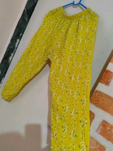 Kurta Set Beutiful Pure cotton Yellow Green Colo