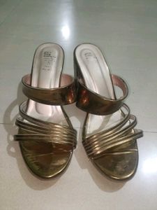 Combo Used Sandals