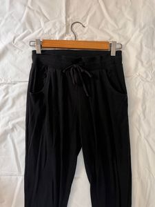 Black Jogger pants -Europe