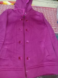 NdSelling A Beautiful Rani Pink Huddies😍 come