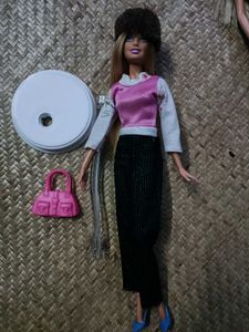 Stylish Russian Barbie Doll Ebat&#39; suku Style