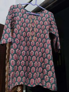 Floral Print Tunic Top