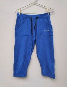 Navy Blue Stretchable Capris
