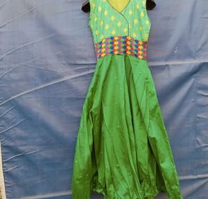 Green Dress with Colorful Accent