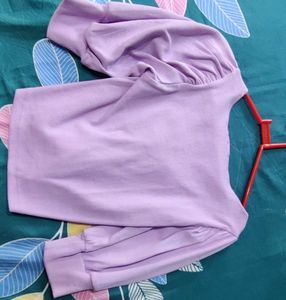Neckline Peal Detailing Top