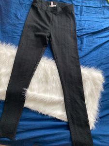 BLACK WORK-OUT BOTTOMS