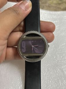 Fastrack Quartz Analog Purple Dial
