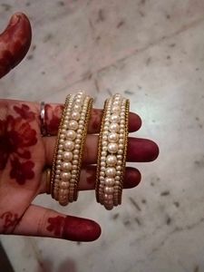 Pearl & Gold Bangle Set