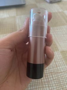 Huda matte Highlighter