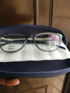 Lenskart Air Rim Cat Eye Frame