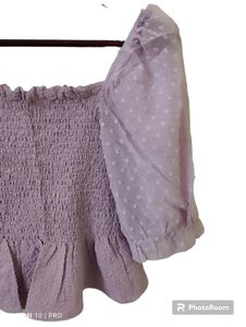 Levender Cute Ruffle Top (Women&#39;s)