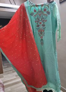 Kurta With Tikki And Thread Work &amp; Duppata