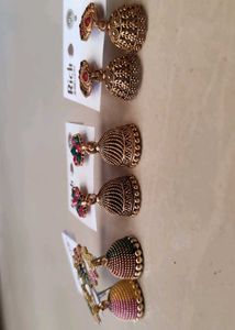 Gorgeous Jhumka Earring Set