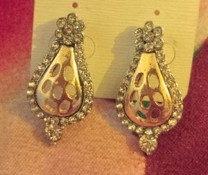 Brand New AD Stone Studs