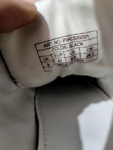 Stylish Black Leather Sneakers(UK 9 Only)