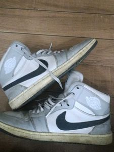 First Copy Jordan Sneakers