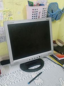 NEGOTIABLE PRICE Fully Working HCL. monitor Just N
