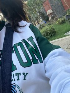 Oversized Sweatshirt