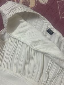 One-Shoulder Sculpted Crop Top