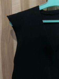 Sleeveless Black Top