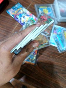Common Cards With Chances Of Getting Holo.