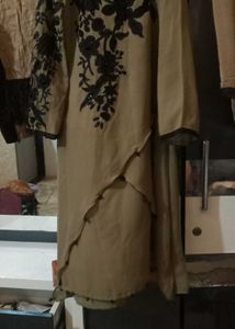 Hand&amp; Embrodry Work Drees
