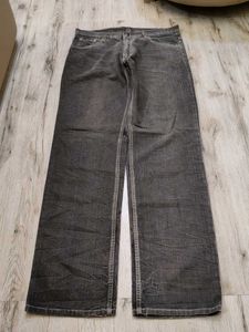 Ma2291 live in jeans waist 36 inches