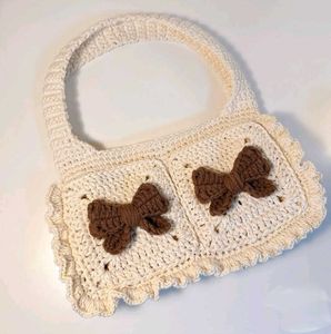 Crochet Bow Pocket Handbag