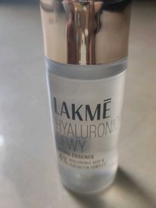 LAKME Hyaluronic Dewy Face Serum