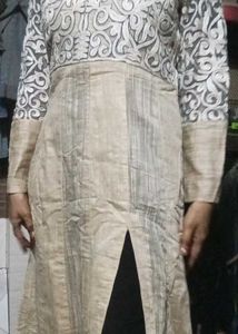 Elegant Embroidered Kurta Set