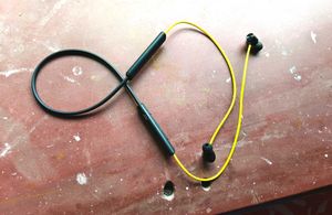 Wireless Neckband
