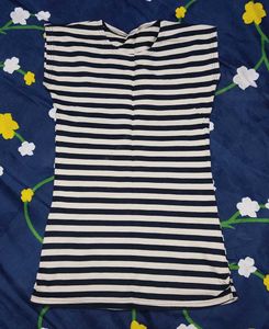 This is a Tshirt Which Comes Upto Thigh Level.