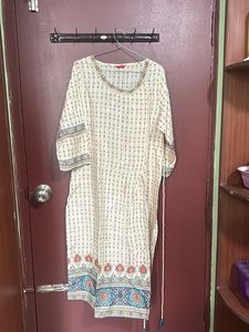 Price Drop W Elegant Festive Printed Kurti