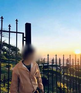 KOREAN style StyleCast x Revolte Bomber Jacket