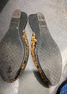 Sandal