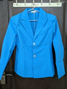 Blue Fitted Formal Blazer With Cushion Shoulders