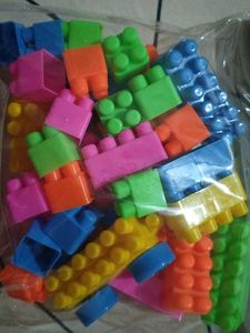 Building Blocks Toy.. 100 Pc New Pack