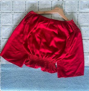 New Korean Red Smocked Top