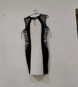 Black & White Sleeveless Dress