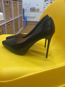Black Pointed Heels