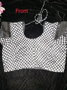Grey &amp; Black Beautiful Saree With Blouse