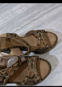 Catwalk Brand New Sandal Uk 5.5-6