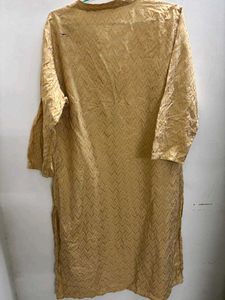 Avaasa Kurti