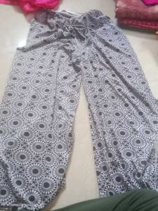 Patterned Casual Pants