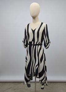 Striped Asymmetric Dress ❤️🌸