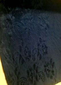 NAVY BLUE FLOWER GLAZED TOP