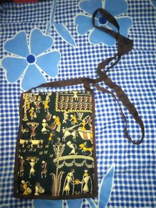 Varlly Print Sling Bag(Discount 10%)