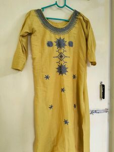 Kurti. Yellow 💛