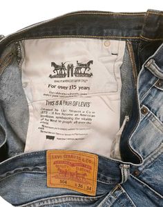 levis 504 Straight Fit jeans
