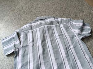 Highlander Striped Casual Shirt, M SIZE